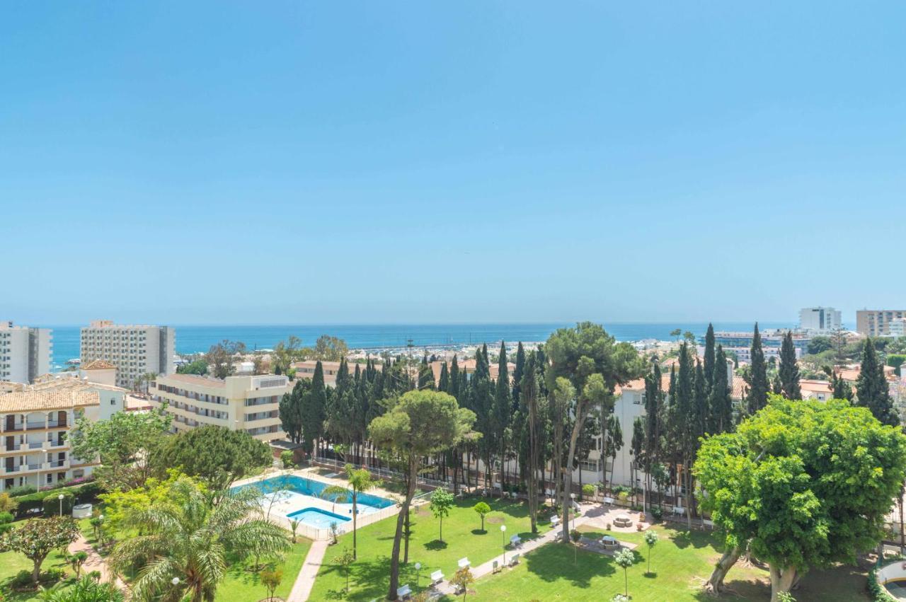 El Rocio En La Playa De Cariluela Apartman Torremolinos Kültér fotó