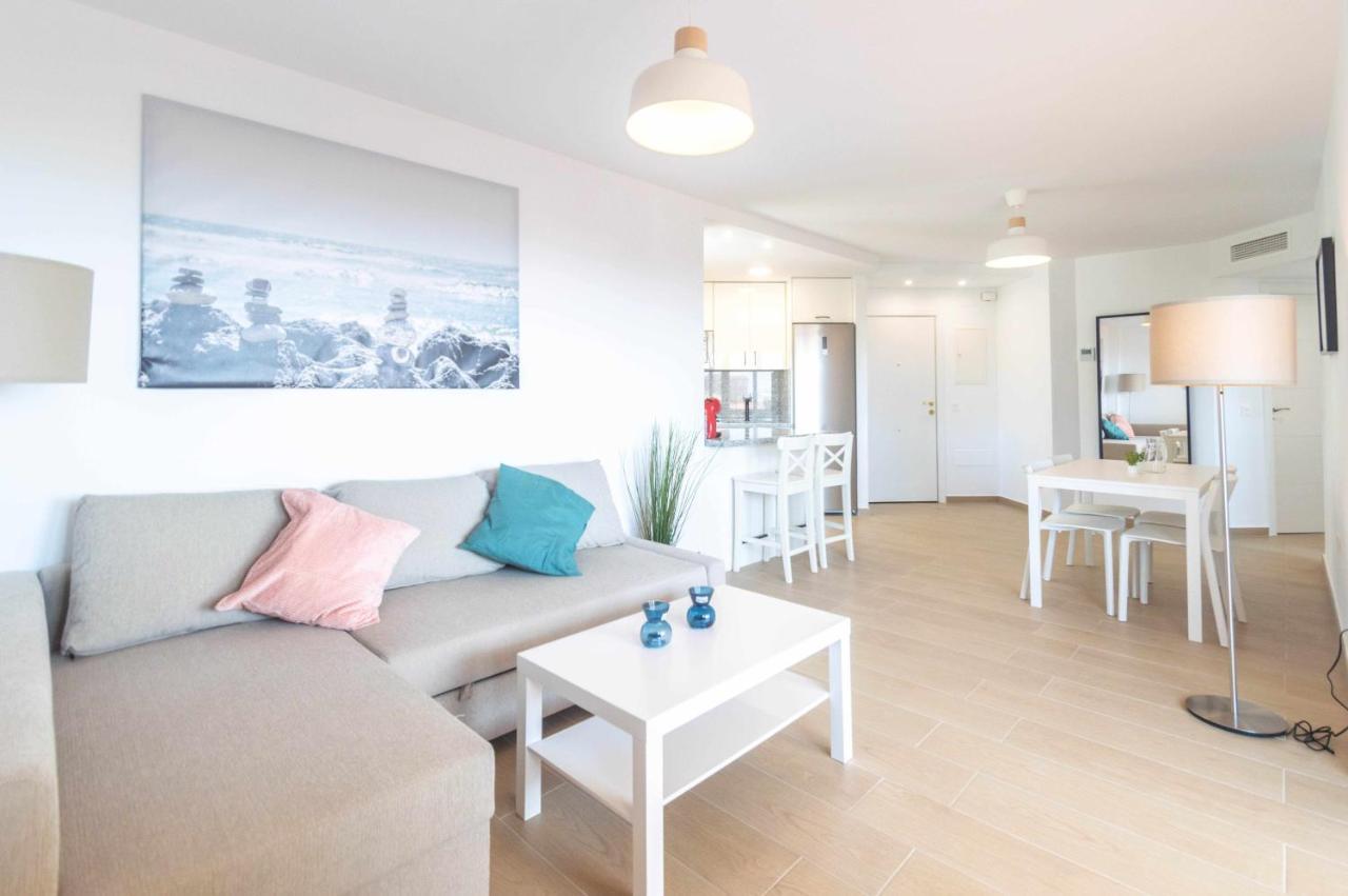 El Rocio En La Playa De Cariluela Apartman Torremolinos Kültér fotó