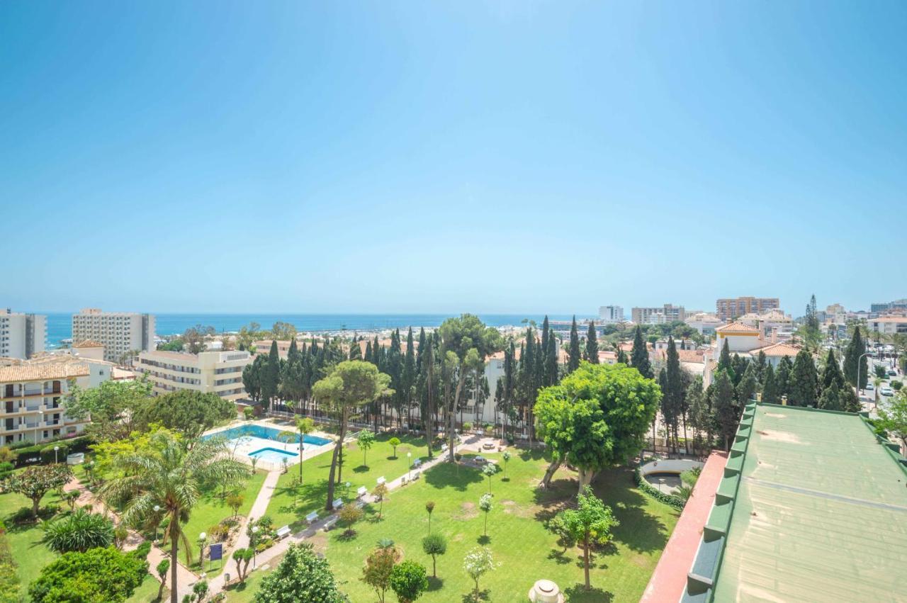 El Rocio En La Playa De Cariluela Apartman Torremolinos Kültér fotó